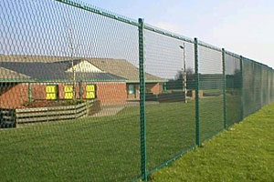 diamond fencing